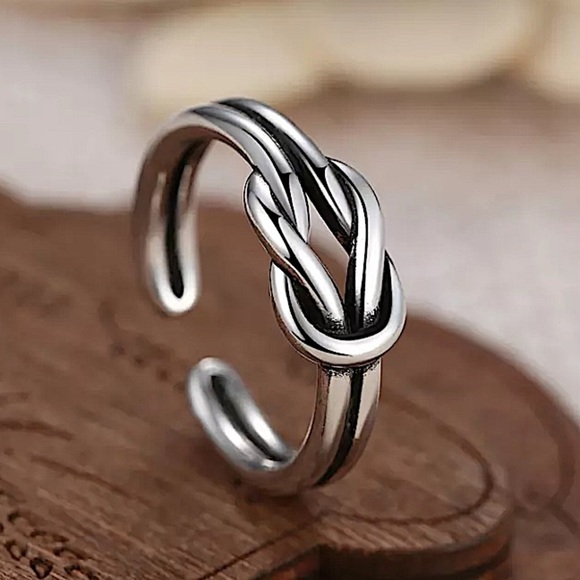 STERLING SILVER KNOT RING MINIMALIST - Picture 3 of 13